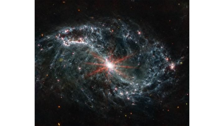 jamess webb yakin galaksilerden carpici goruntuler yakaladi160748 1