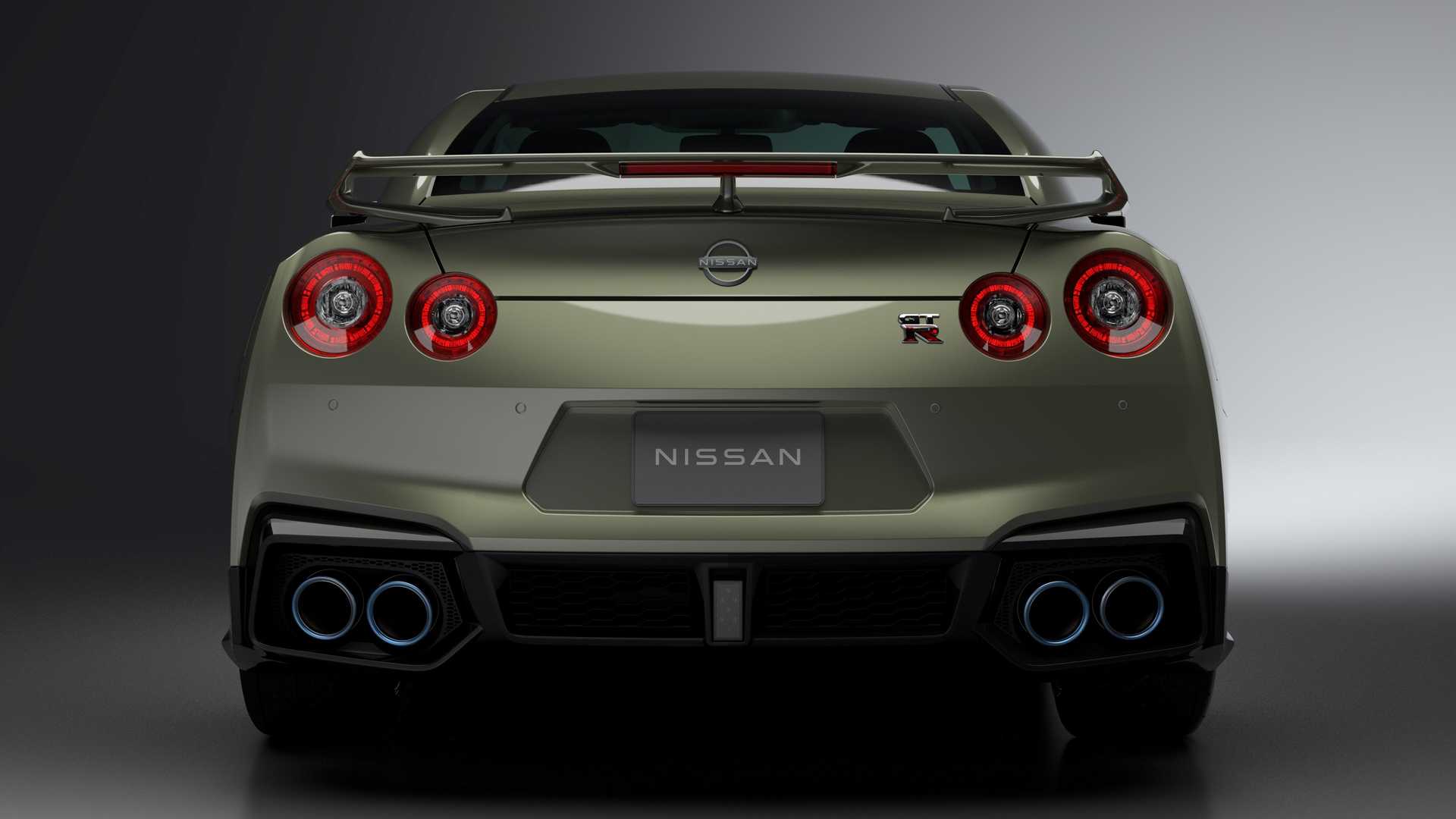 2023 Nissan GT-R