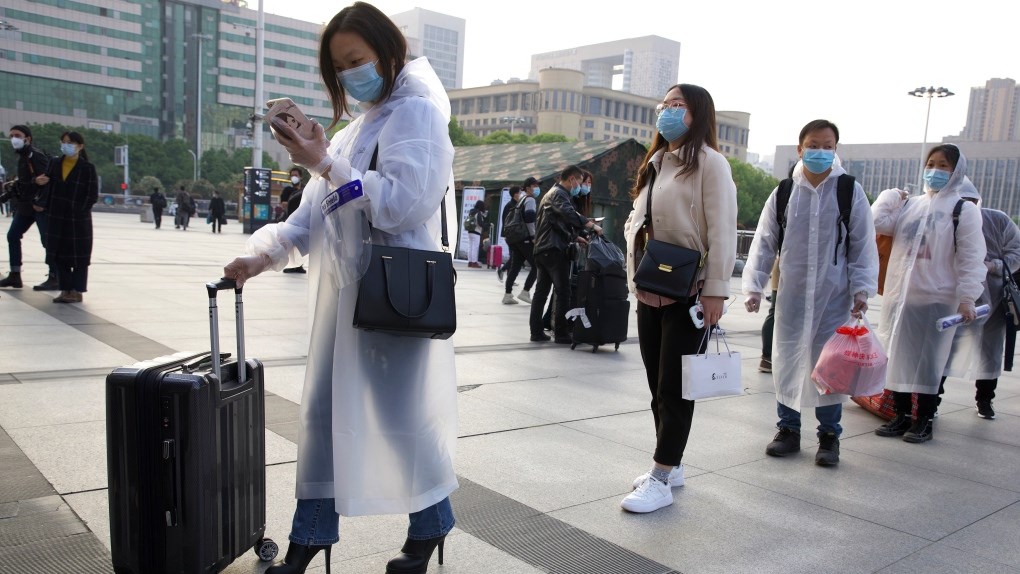 Wuhan’daki herkese 10 gün içinde koronavirüs testi yapılacak