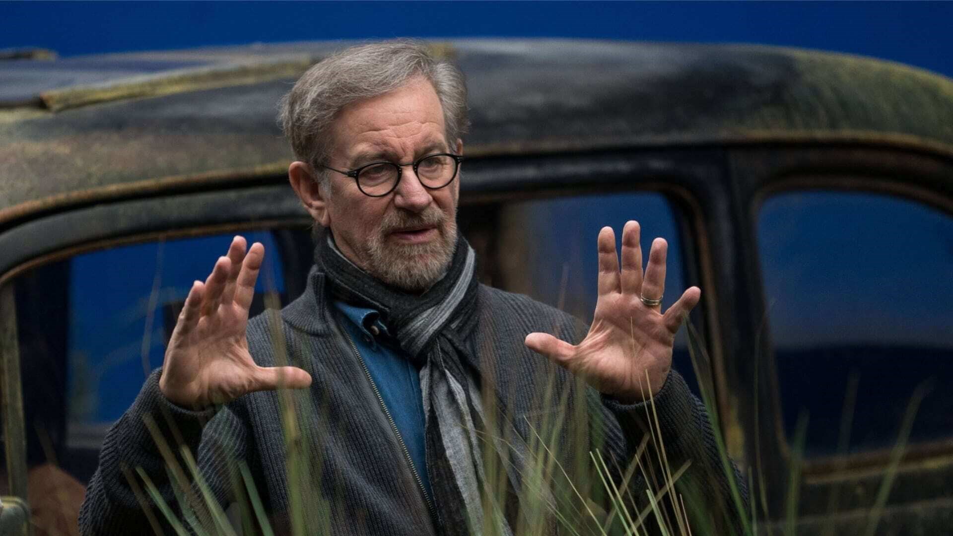 Steven Spielberg'un UFO filmi için tarih verildi